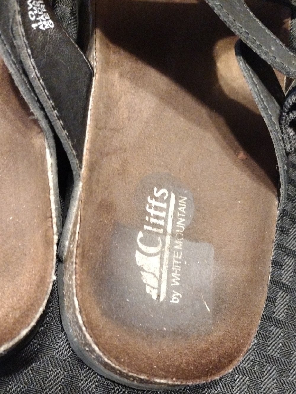 White Mountain Black Strappy Leather Sandals - Picture 5 of 7